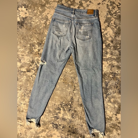 American Eagle Mom Jeans - Picture 2 of 3